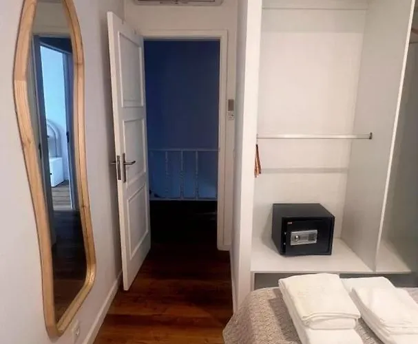 Fifteen Sao Miguel - Center * 蓬塔德尔加达