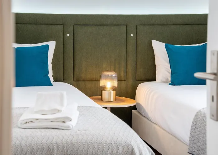 Fifteen Sao Miguel - Center * Ponta Delgada (Sao Miguel)